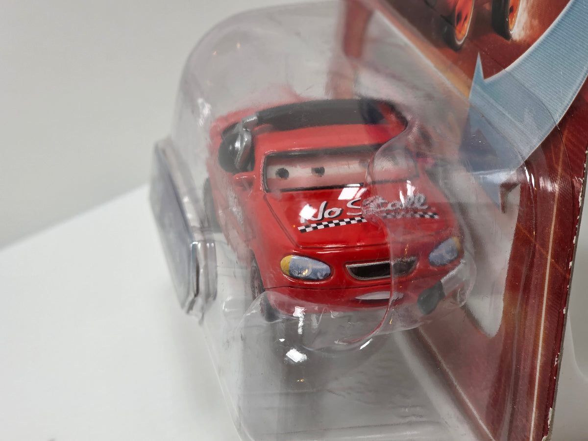 DISNEY PIXAR CARS - ROMAN DUNES NO STALL PIT CREW CHIEF - MOVING EYES - 2010 - NEW