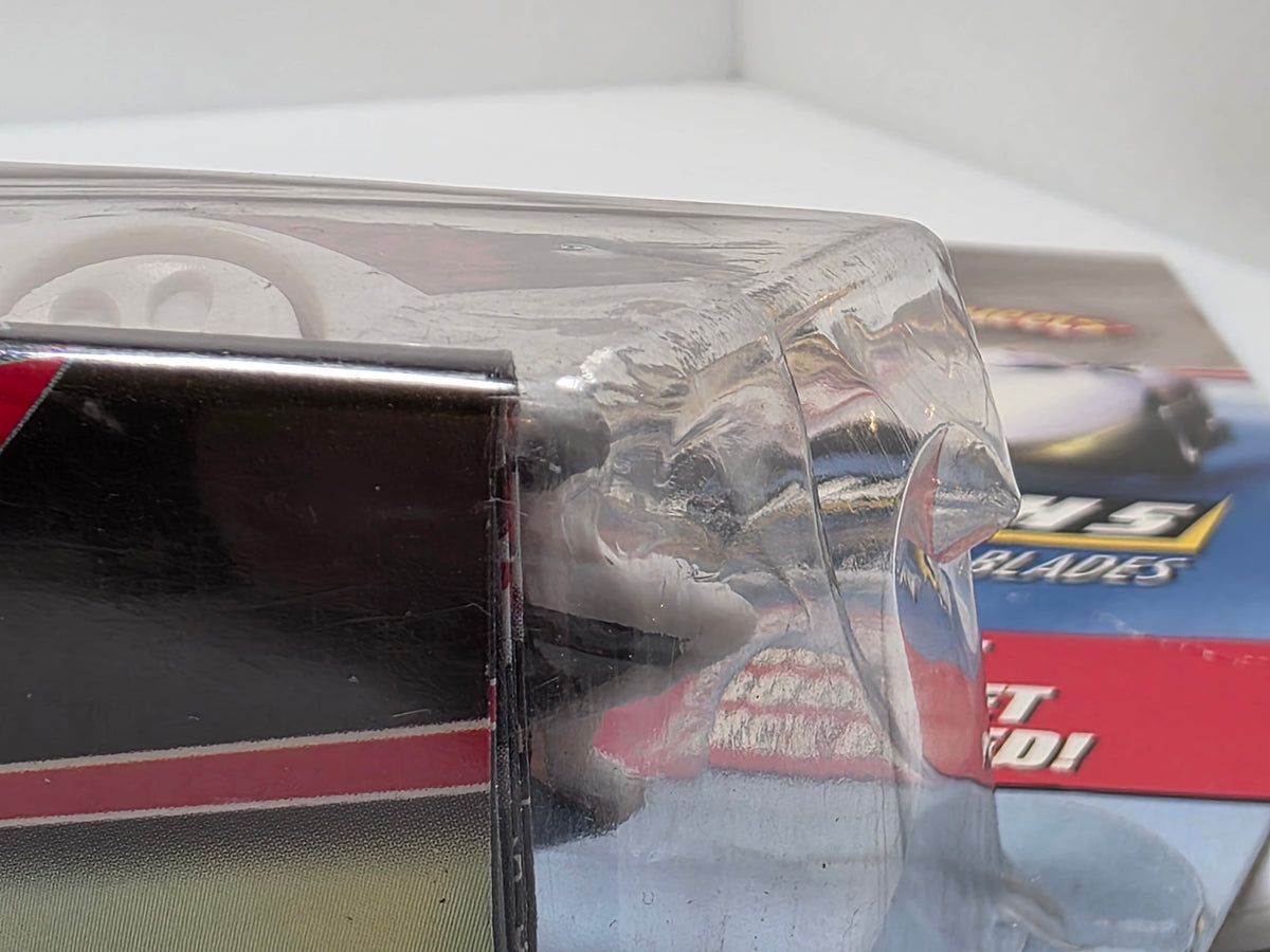 HOT WHEELS - SPEED RACER - ICE CAVE MACH 5 SAW BLADES- M5929 2008 - NEW