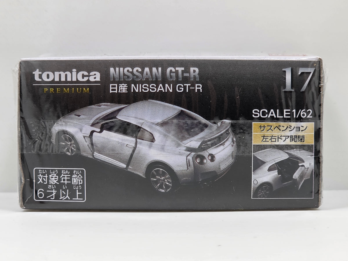 TOMICA PREMIUM - NISSAN GT-R - 17 - GREY - 1/62 SCALE - NEW