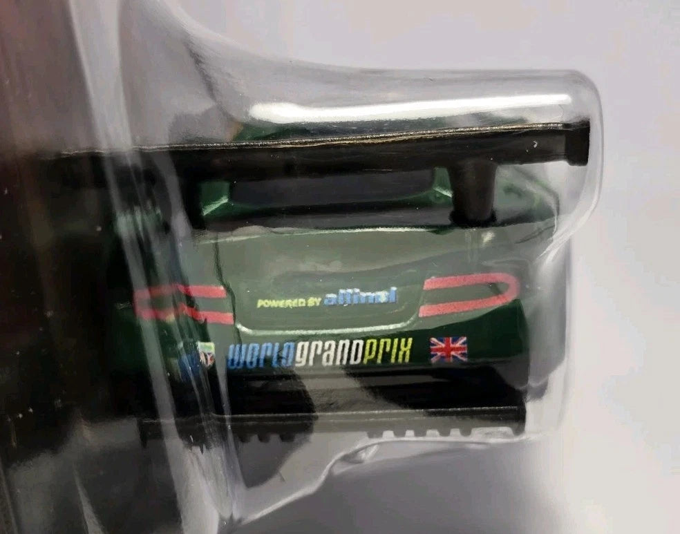 DISNEY PIXAR CARS 2 - NIGEL GEARSLEY ASTON MARTIN DBR9