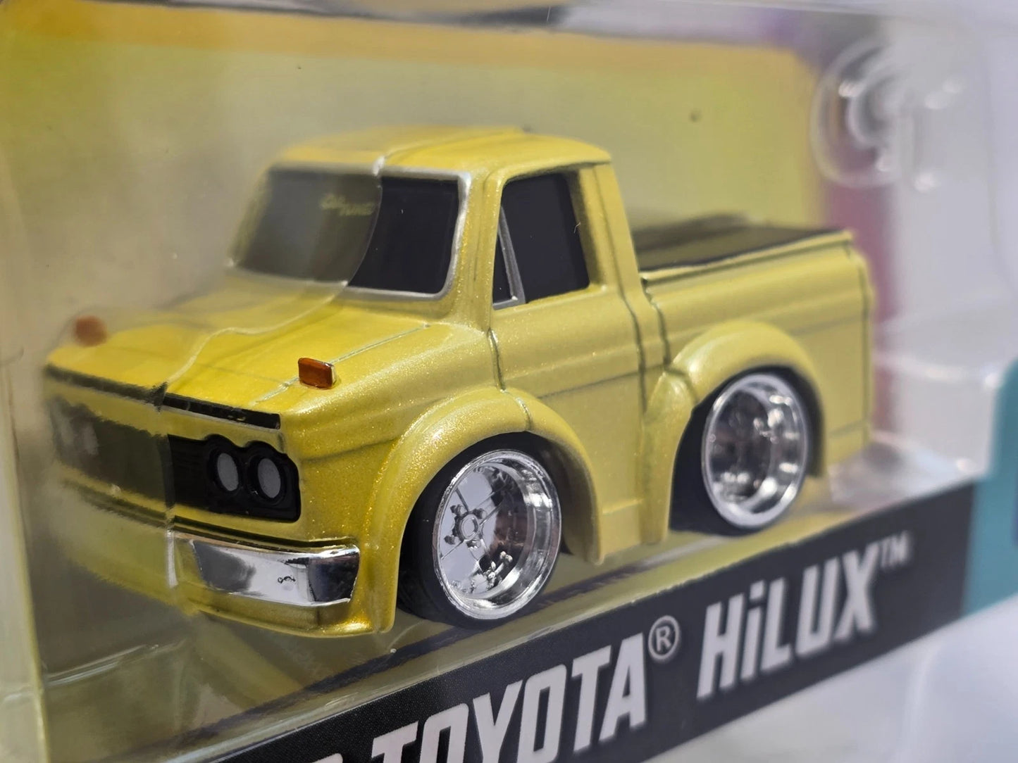 CAR TUNED - MGA - JDM SERIES 4 '68 TOYOTA HILUX - YELLOW # 03
