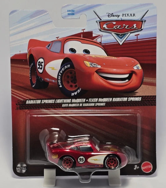 DISNEY PIXAR CARS - RADIATOR SPRINGS LIGHTNING MCQUEEN