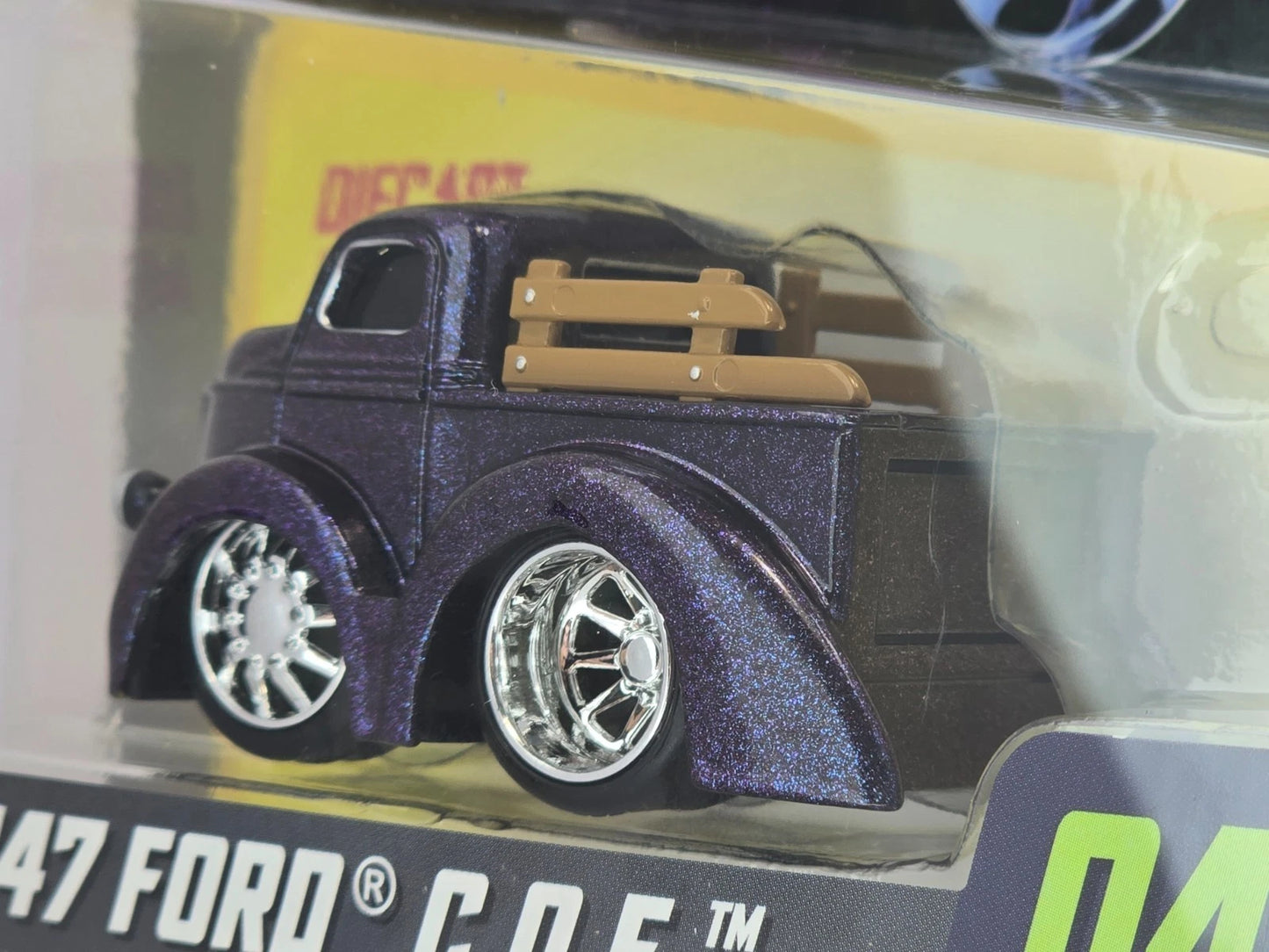 CAR TUNED - MGA -SERIES 10 - '47 FORD COE - #04