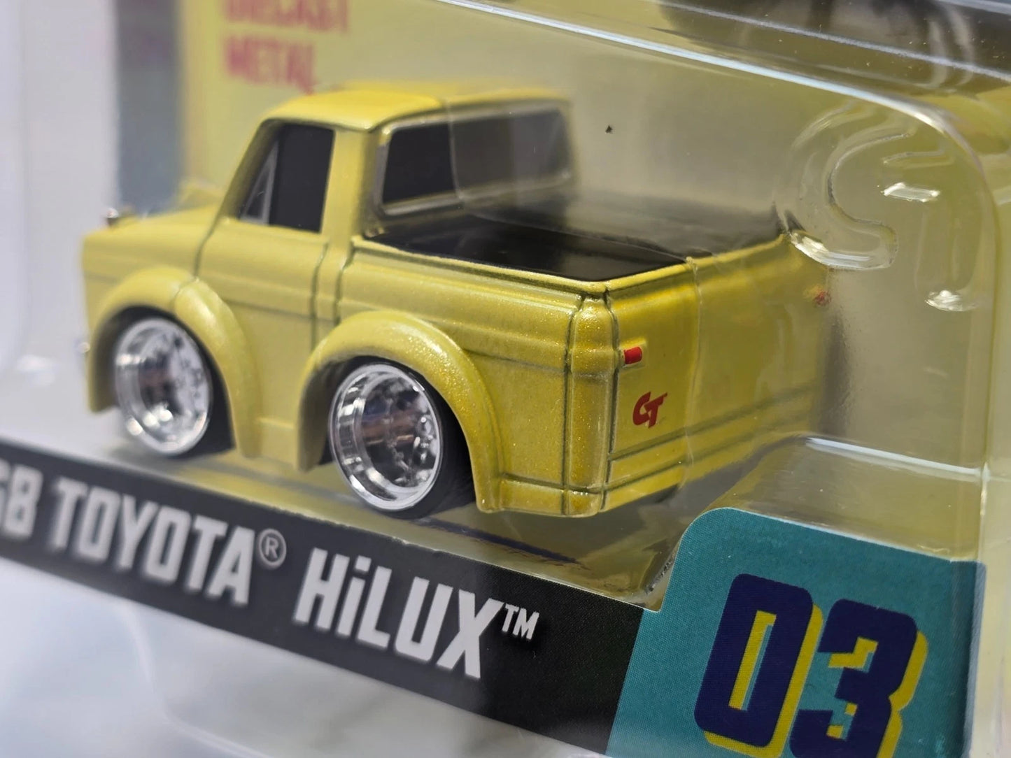 CAR TUNED - MGA - JDM SERIES 4 '68 TOYOTA HILUX - YELLOW # 03