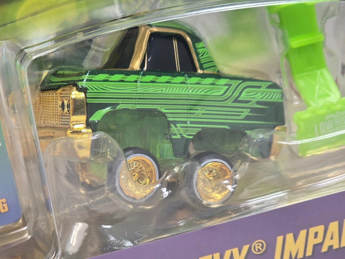 CAR TUNED LOWRIDERS SERIES 3 - '64 CHEVY IMPALA - #07 SHOW & GLOW