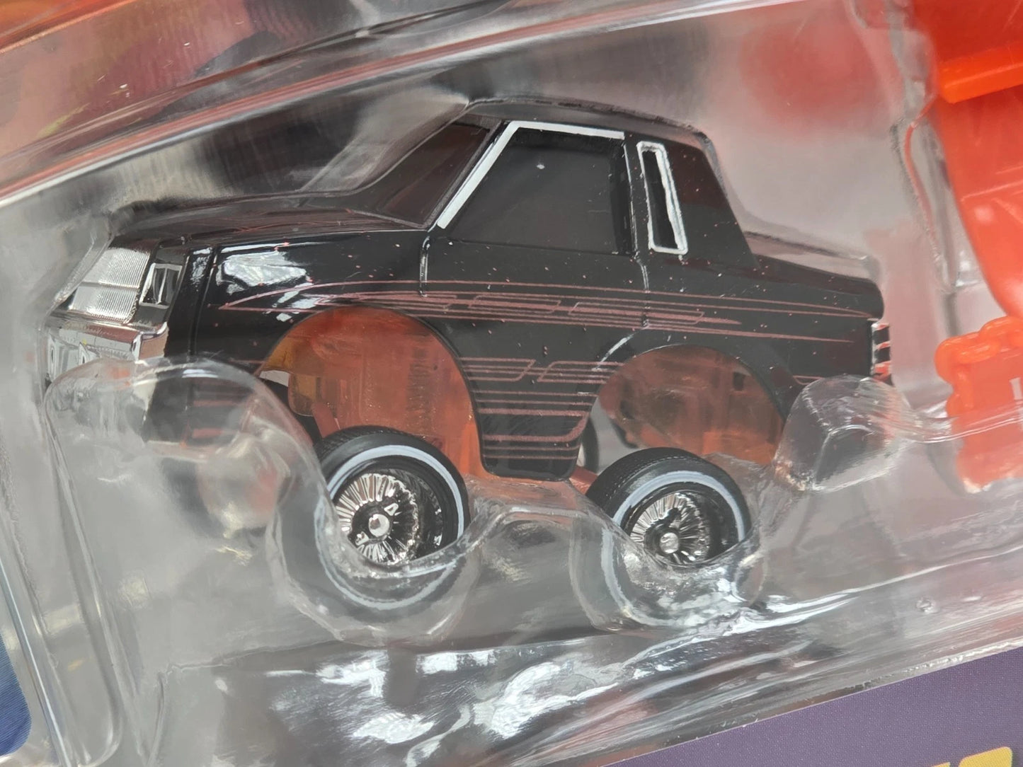 CAR TUNED LOWRIDERS SERIES 3 - '87 BUICK REGAL - #08 SHOW & GLOW