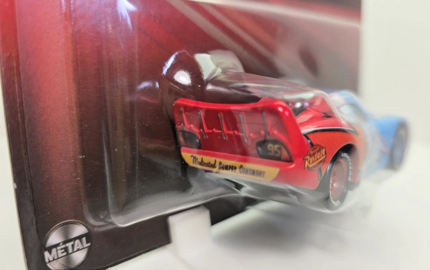 DISNEY PIXAR CARS - TRANSFORMING LIGHTNING McQUEEN