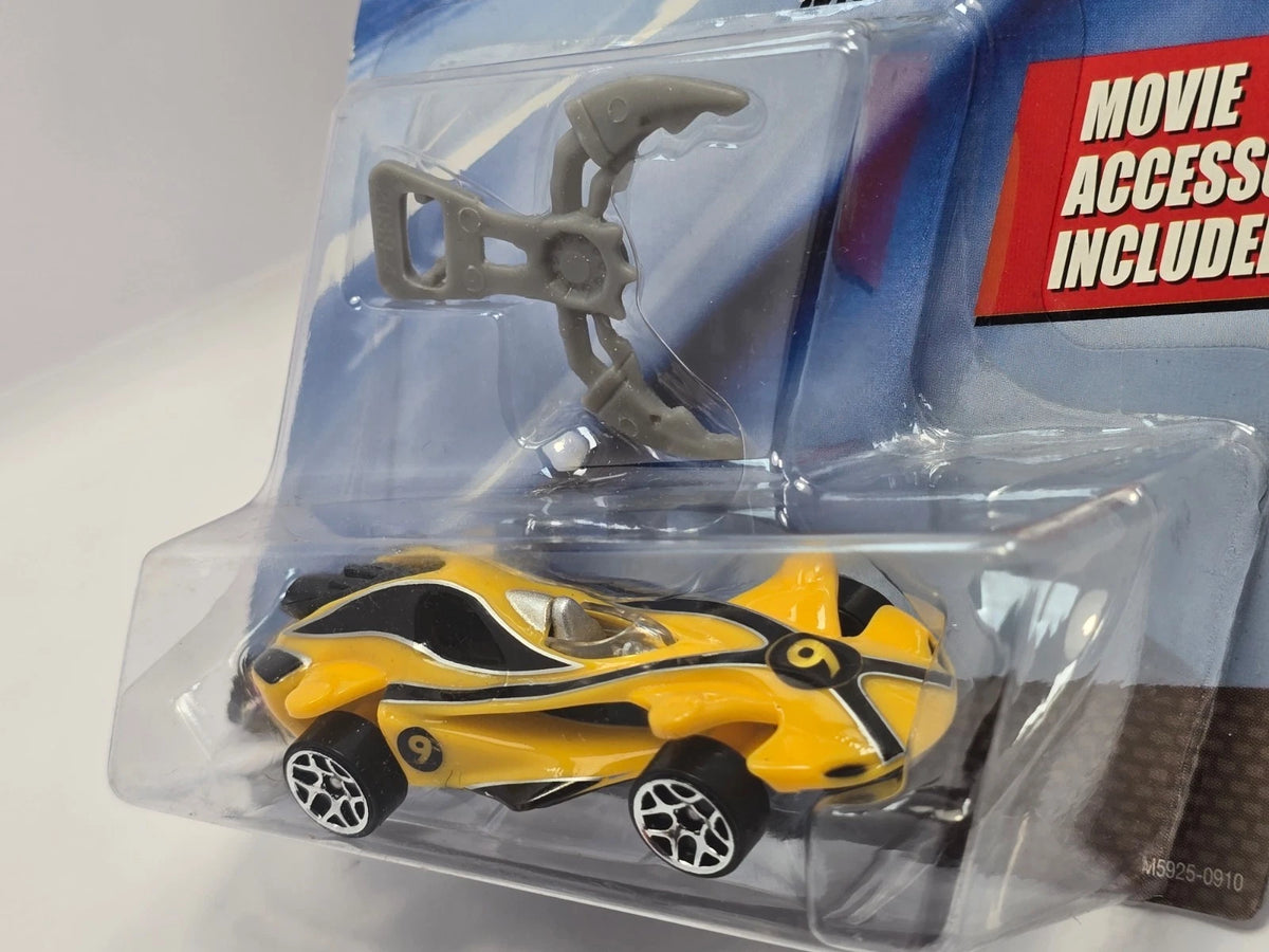HOT WHEELS - SPEED RACER - RACER X #9 RACE CAR/ SPEAR HOOKS - M5925 2008 - NEW