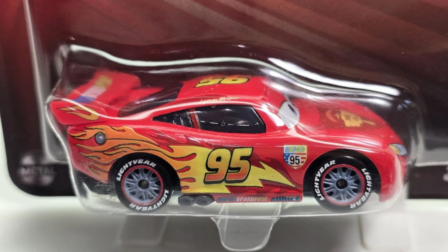 DISNEY PIXAR CARS - LIGHTNING MCQUEEN WITH RACING WHEELS