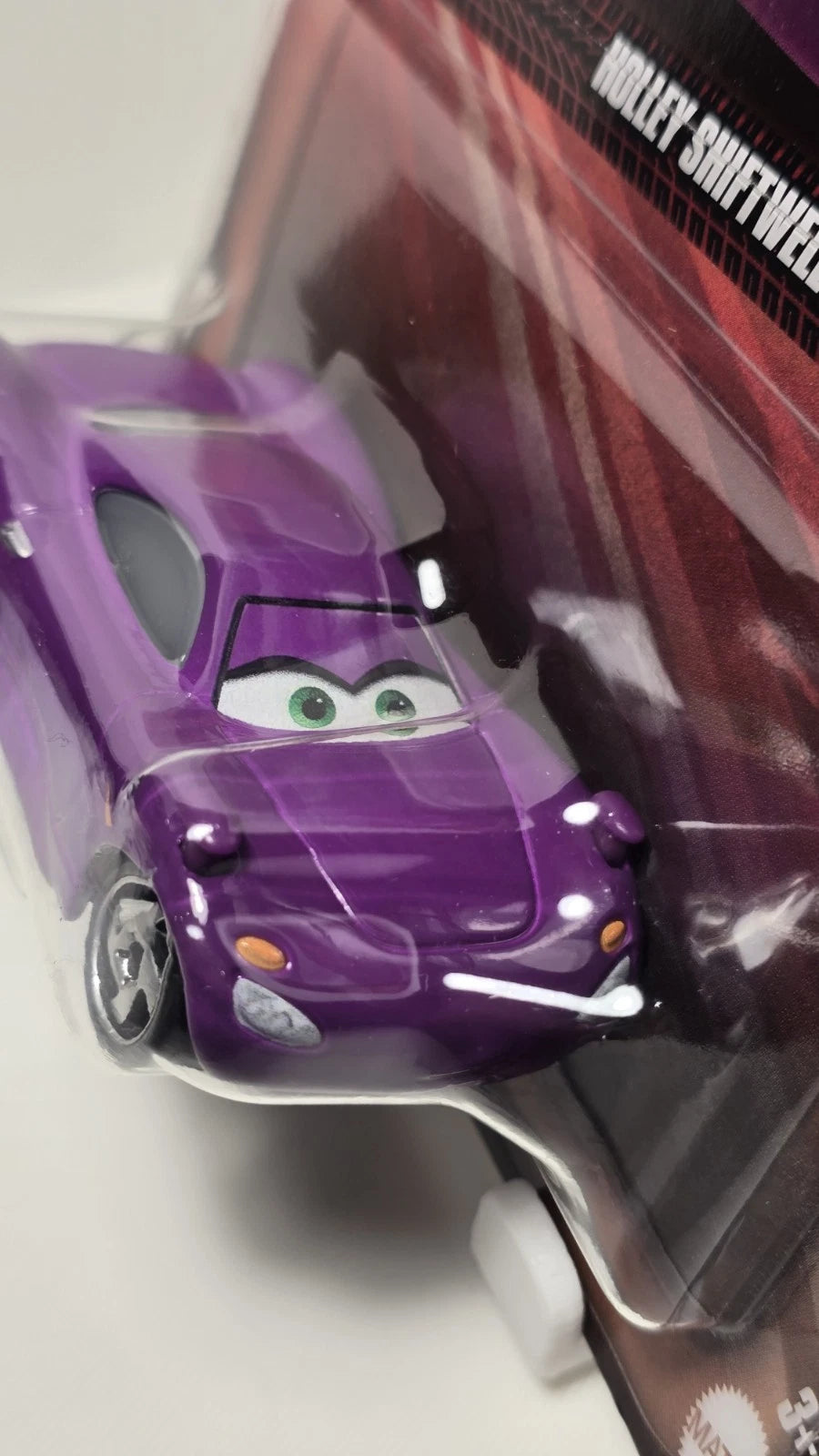 DISNEY PIXAR CARS 2 - HOLLEY SHIFTWELL - SECRET AGENT