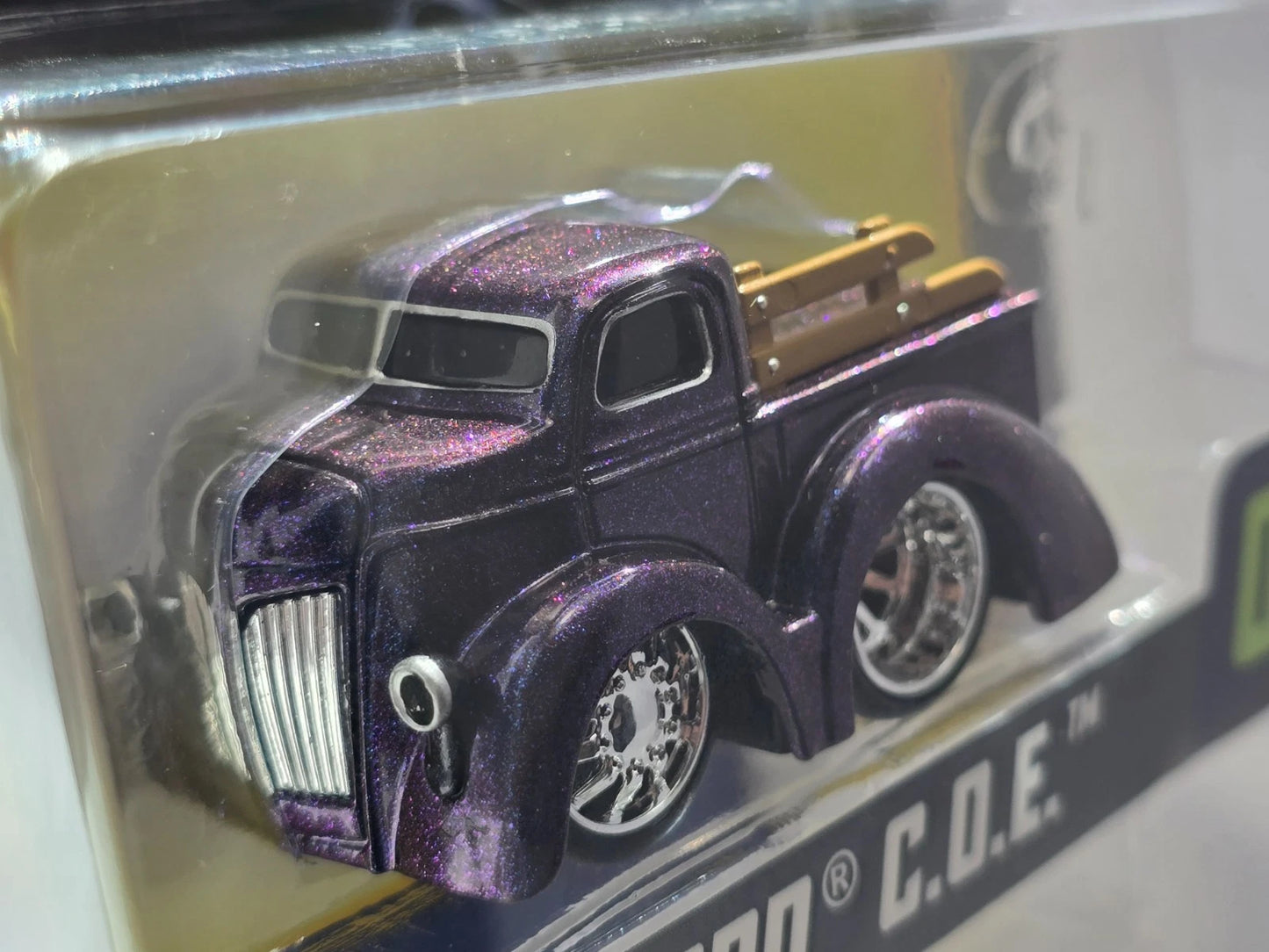 CAR TUNED - MGA -SERIES 10 - '47 FORD COE - #04