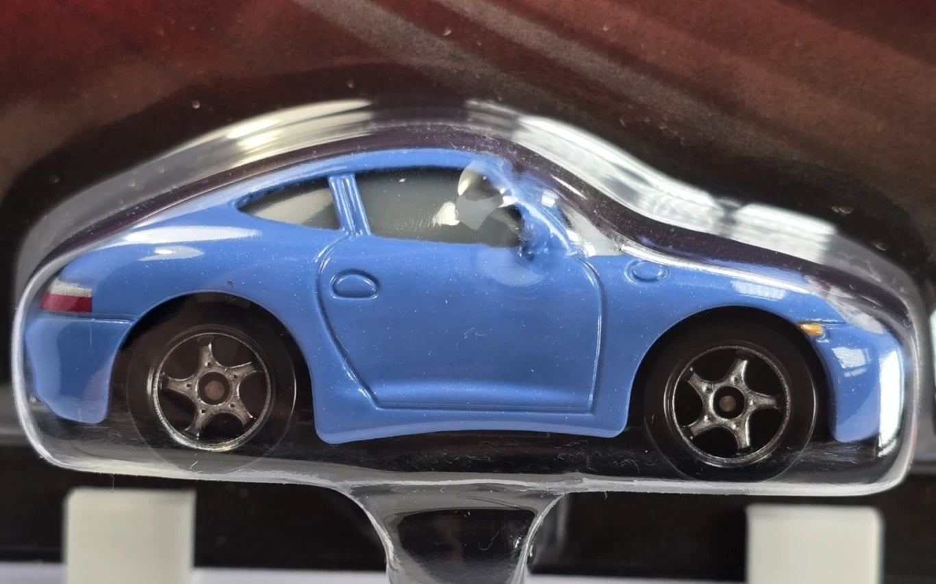 DISNEY PIXAR CARS - SALLY  - PORSCHE 996